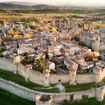 Pretty T2 In The Heart Of The City Of Carcassonne